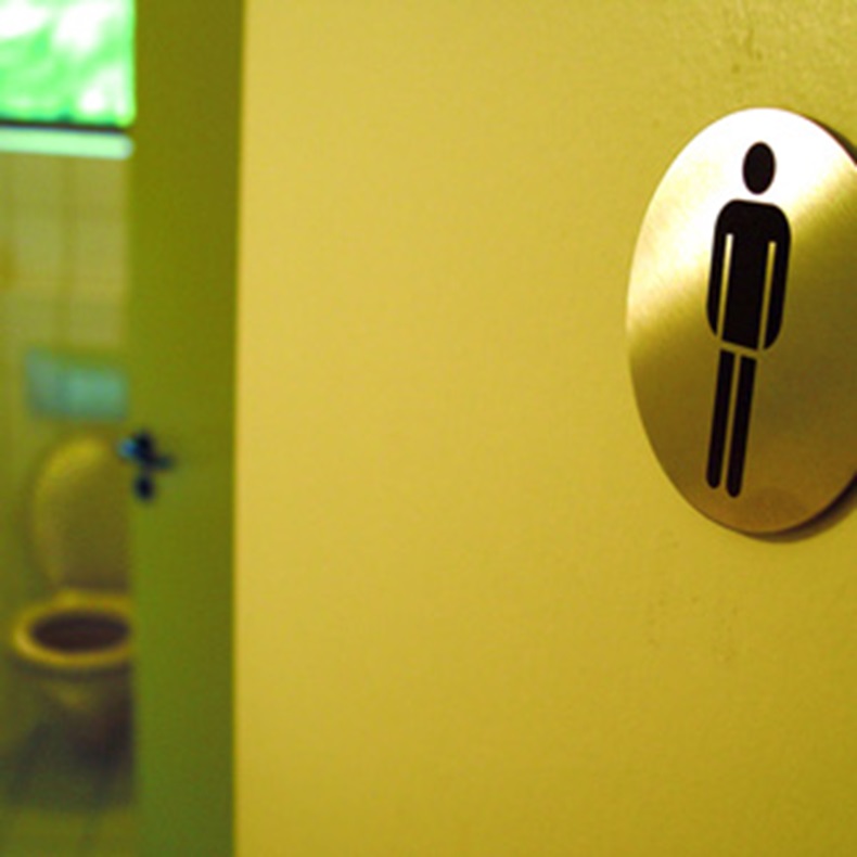 Male-toilet-sign.jpg
