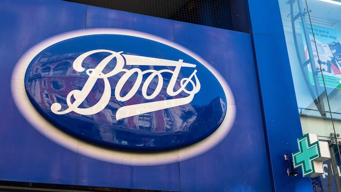 Boots sign