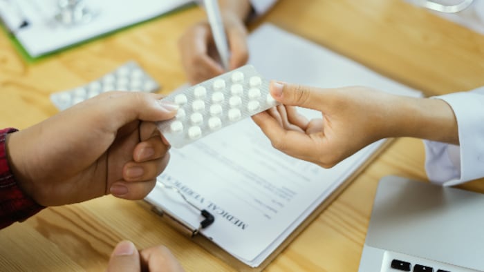 MedsReviews_shutterstock_1044620626_620x413.jpg