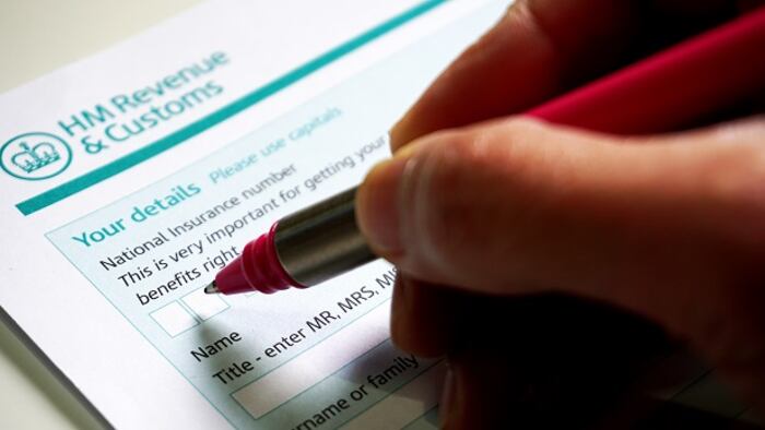shutterstock_591447689_tax.jpg