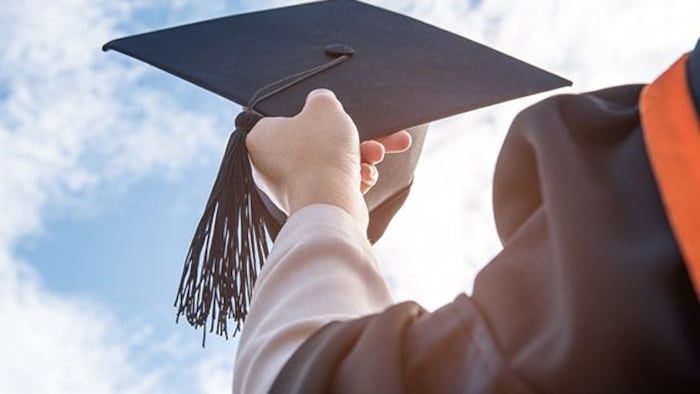 student%20graduation%20hat%20.jpg