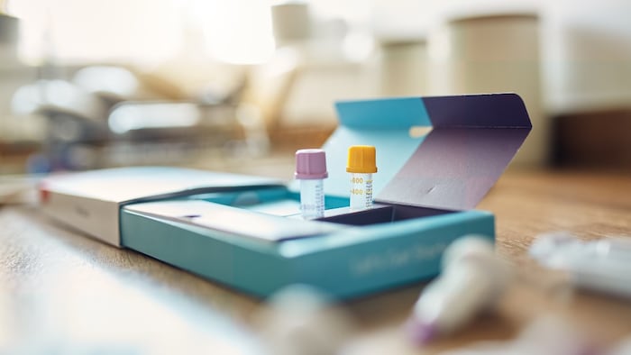 Diagnostic testing kit