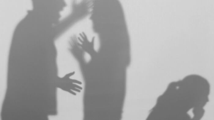 Abuse_shutterstock_728258470_620x413.jpg