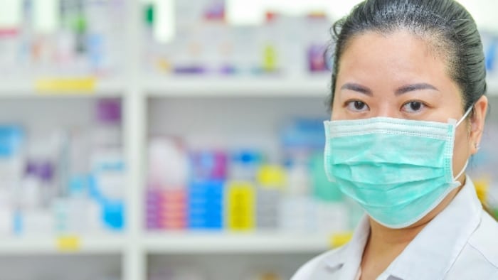 FaceMask_shutterstock_1658410129_620x413.jpg