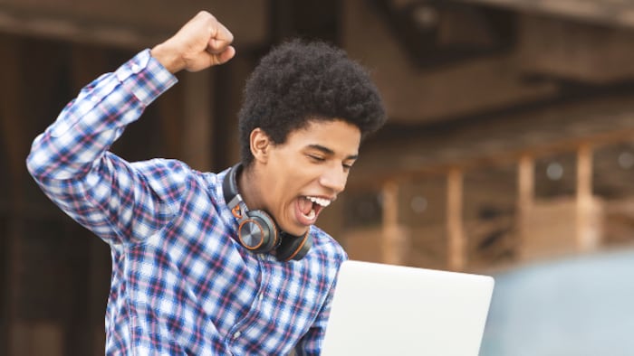 Exam_Passed_shutterstock_1473153491_620x413_0.jpg